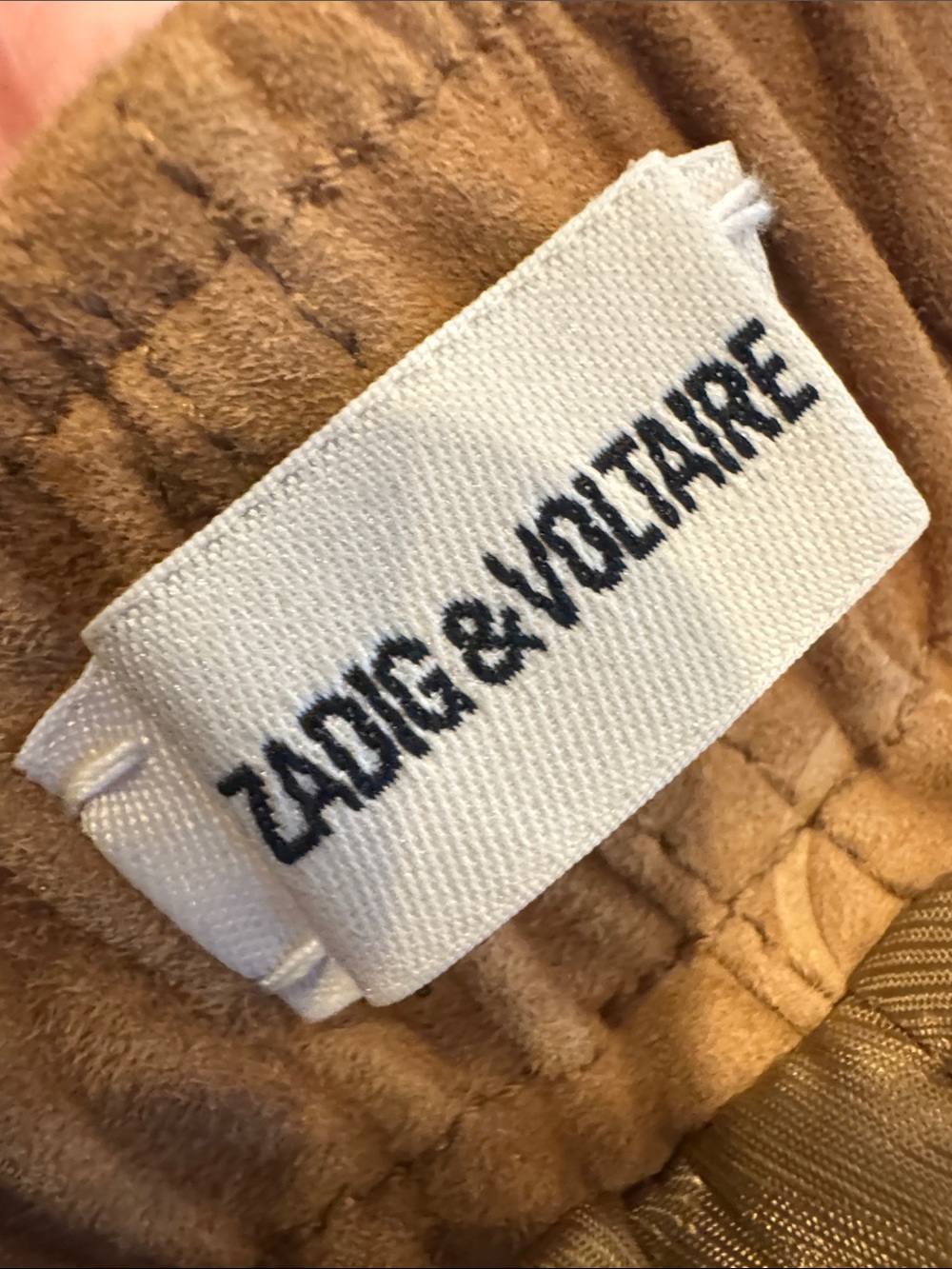 Zadig & Voltaire Paxi Daim Froisse Cognac Brown Suede Leather shorts NWT 38 - Picture 8 of 9
